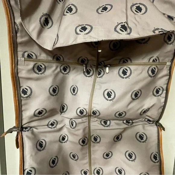 F H Wadsworth NYC Plaid Garment Bag with Leather Accents Caesers Palace emblem - Picture 6 of 14